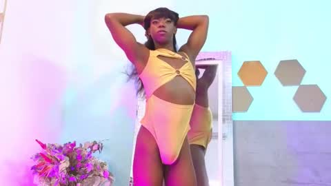 Paulina  online show from November 19, 7:47 pm