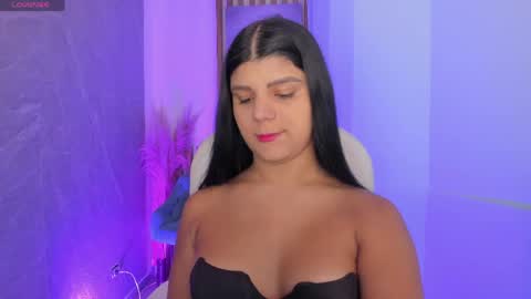Snapshot of paulinabelle chatting on May 11, 1:39 pm Paulina Belle online show from May 11, 1:39 pm