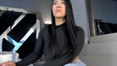 Snapshot of paulinaduarte_ chatting on May 28, 11:40 am Paulina online show from May 28, 11:40 am