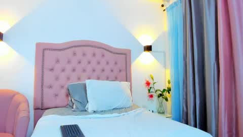 paulinavera online show from June 3, 4:34 pm