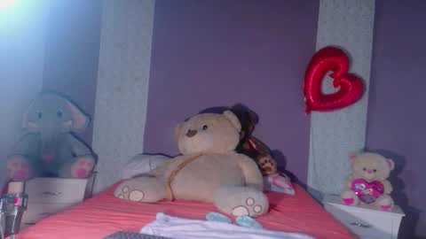 paulina online show from February 18, 6:26 pm