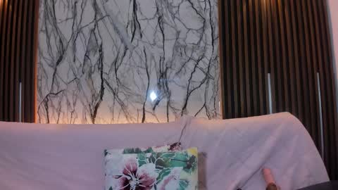 Pauline online show from January 12, 3:23 am