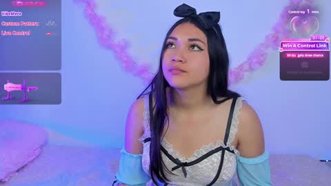 Pauline online show from February 2, 7:41 am