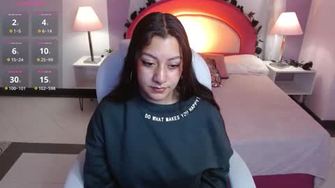 Maria Paula online show from October 18, 1:34 pm