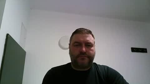 pauljr85 online show from June 13, 10:46 am