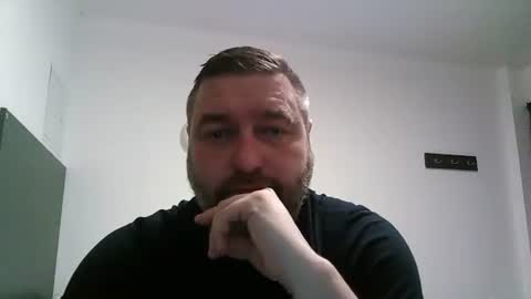 pauljr85 online show from June 15, 10:23 pm