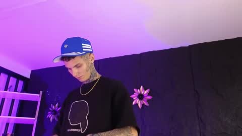 Paulo online show from February 11, 10:04 pm