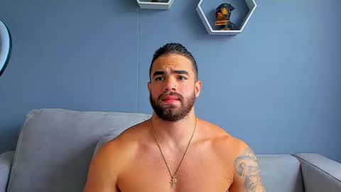 Paul Phoenix online show from February 25, 8:41 pm