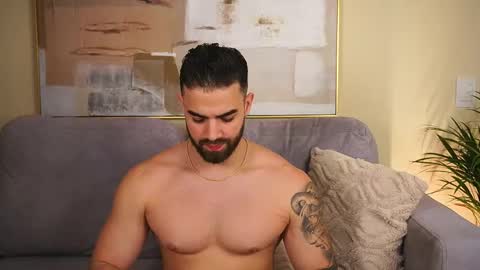 Paul Phoenix online show from February 26, 10:09 pm