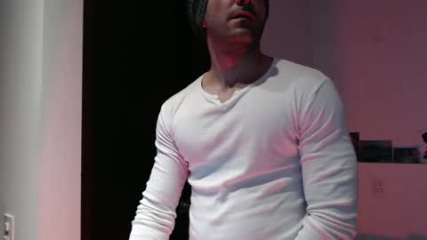 Paul online show from December 16, 1:32 am