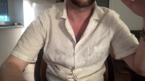 Snapshot of paulsimpsn chatting on September 19, 4:51 pm love bush online show from September 19, 4:51 pm