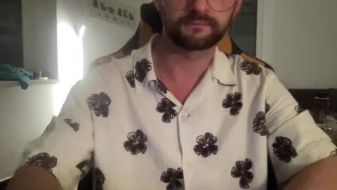 Snapshot of paulsimpsn chatting on September 20, 11:06 pm love bush online show from September 20, 11:06 pm