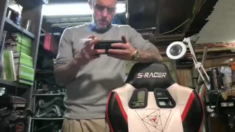 Snapshot of paulstetson chatting on October 19, 8:37 am paulstetson online show from October 19, 8:37 am