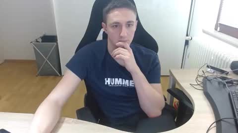 Paul online show from January 13, 8:47 pm