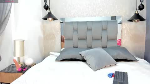 paultte online show from August 3, 2:22 pm