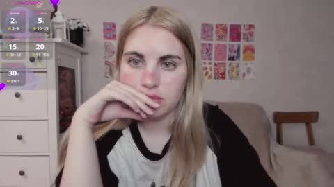 Allisses online show from February 20, 6:46 pm