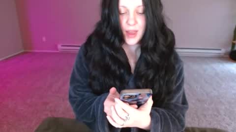 Mommy V online show from March 15, 4:02 pm