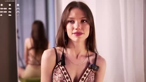 Sexy Mila online show from June 26, 5:34 am