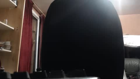 pc8474408 online show from March 9, 8:46 pm