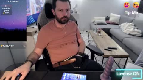 pc92160 online show from March 14, 10:15 pm