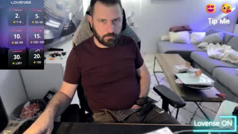 Snapshot of pc92160 chatting on May 10, 7:08 pm pc92160 online show from May 10, 7:08 pm