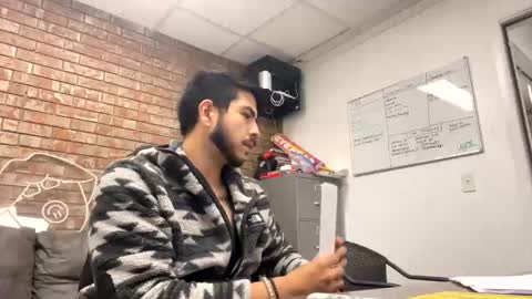 Snapshot of pchav chatting on November 12, 5:46 pm Pete online show from November 12, 5:46 pm