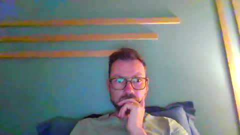 Snapshot of pchittt chatting on June 10, 11:31 am pchittt online show from June 10, 11:31 am