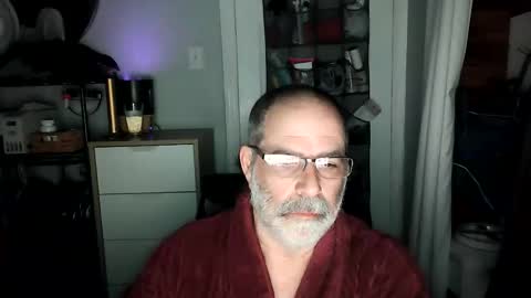 pdochpdoch online show from March 30, 5:41 am