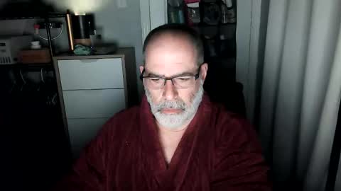 pdochpdoch online show from April 13, 4:29 am