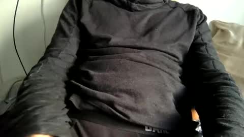 pea23 online show from November 23, 1:44 pm