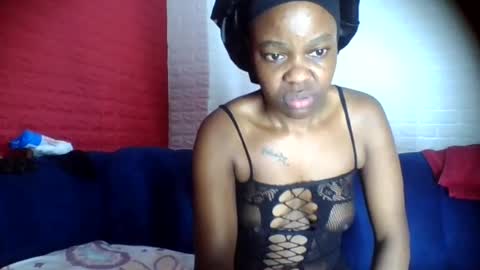 Snapshot of peach_melbah chatting on July 19, 10:52 am peach_melbah online show from July 19, 10:52 am