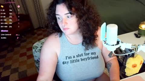 Snapshot of peachbandit chatting on April 9, 2:00 am Peach Bandit online show from April 9, 2:00 am