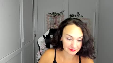 Christina online show from August 7, 5:53 am