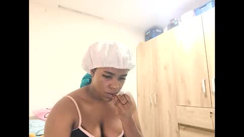 Briana online show from November 25, 2:22 am