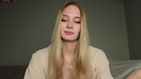 Lexy Peach online show from January 28, 2:10 pm