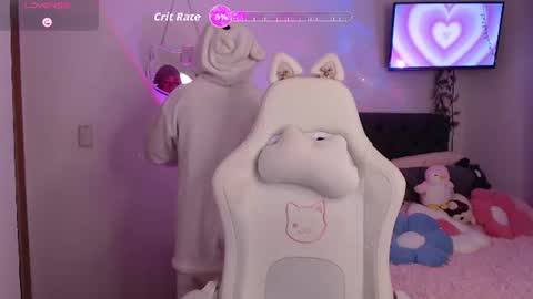 Snapshot of peacherry_ chatting on July 1, 2:46 am peacherry_ online show from July 1, 2:46 am