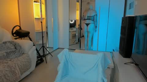 Snapshot of peachju1cy chatting on January 19, 3:18 am peachju1cy online show from January 19, 3:18 am