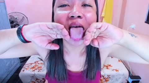 I dont demand tokens for as long as youre not requesting anything but that doesnt mean I dont need tokens.. I dont do free online show from April 24, 10:56 pm