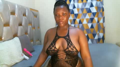 Snapshot of peachygirl255 chatting on May 25, 5:08 pm Peachy online show from May 25, 5:08 pm