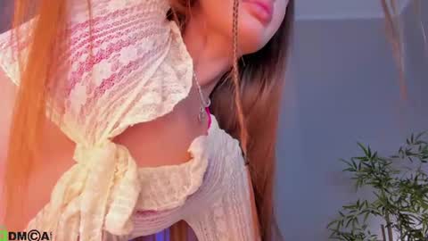 Snapshot of pearl_bloom chatting on July 28, 1:12 am Sex Leah online show from July 28, 1:12 am