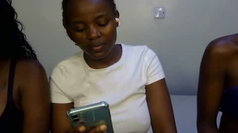 vel online show from December 19, 6:26 pm