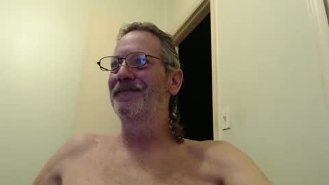 Snapshot of peavsters chatting on December 3, 4:36 am Alex online show from December 3, 4:36 am