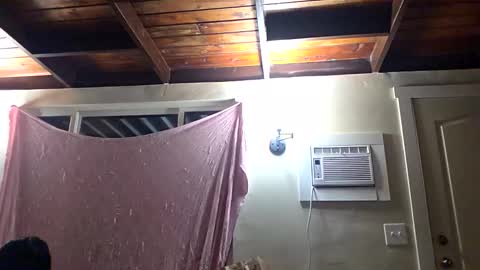 Snapshot of pebblezmeowkitty733247 chatting on October 23, 3:39 am pebblezmeowkitty online show from October 23, 3:39 am