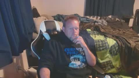 pecker40 online show from December 2, 4:31 am