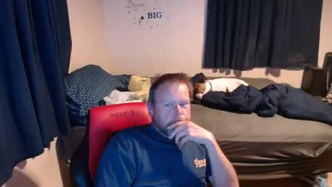 pecker40 online show from December 2, 4:29 am