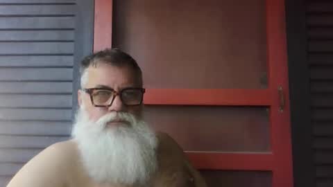 Snapshot of pecos8686 chatting on April 8, 4:18 pm pecos8686 online show from April 8, 4:18 pm