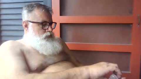 Snapshot of pecos8686 chatting on June 3, 3:06 pm pecos8686 online show from June 3, 3:06 pm