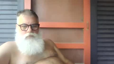 Snapshot of pecos8686 chatting on June 13, 4:05 pm pecos8686 online show from June 13, 4:05 pm