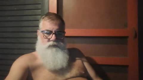 Snapshot of pecos8686 chatting on June 17, 4:37 am pecos8686 online show from June 17, 4:37 am