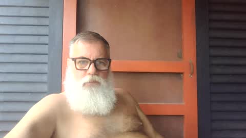Snapshot of pecos8686 chatting on July 12, 6:10 pm pecos8686 online show from July 12, 6:10 pm